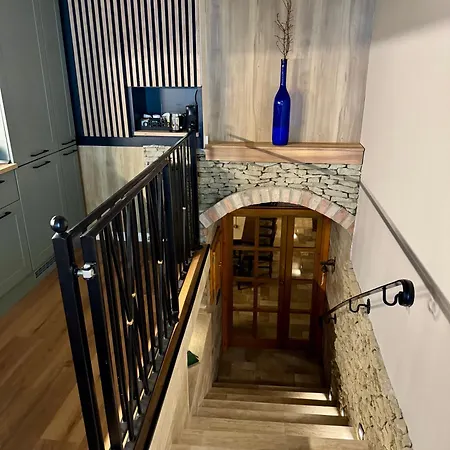 Anna Casa Del Vino 埃格尔